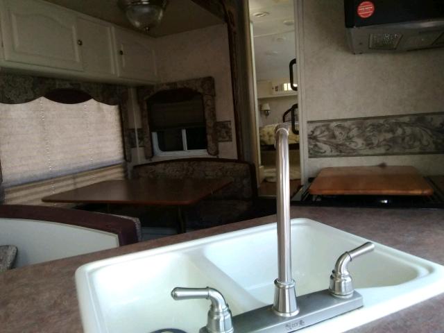 4YDF28F265G912543 - 2005 KEYSTONE OUTBACK თეთრი ფოტო 5