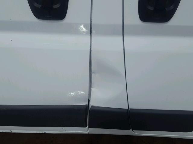 3C6TRVAG9HE508411 - 2017 RAM PROMASTER 白色 照片 9