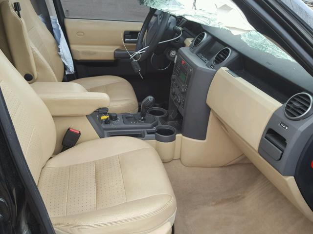 SALAE25455A333964 - 2005 LAND ROVER LR3 SE BLACK photo 5