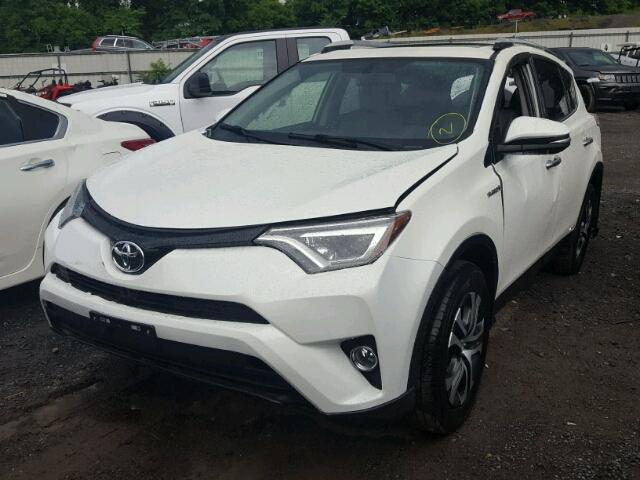 JTMDJREV7HD146326 - 2017 TOYOTA RAV4 HV LI WHITE photo 2