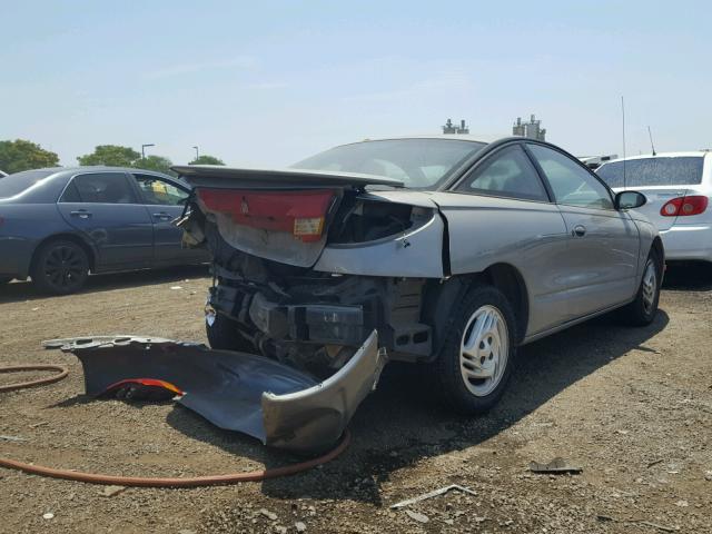 1G8ZH1274WZ172790 - 1998 SATURN SC2 SILVER photo 4