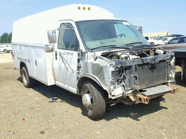 1GBJG31U851102638 - 2005 CHEVROLET EXPRESS G3 WHITE photo 1