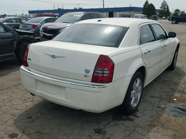 2C3KK63H46H382534 - 2006 CHRYSLER 300C WHITE photo 4