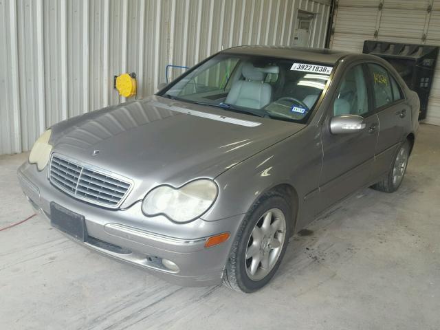 WDBRF61J73A526428 - 2003 MERCEDES-BENZ C 240 GRAY photo 2