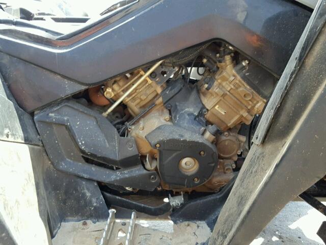 3JBMWAX22GJ000218 - 2016 CAN-AM RENEGADE X 黑色 照片 9