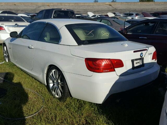 WBADX7C53CE744290 - 2012 BMW 335 WHITE photo 3