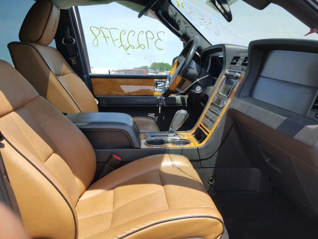 5LMJJ2J52BEJ00929 - 2011 LINCOLN NAVIGATOR თეთრი ფოტო 5