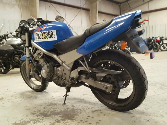 JH2NC2715LM100042 - 1990 HONDA CB400 F BLUE photo 3