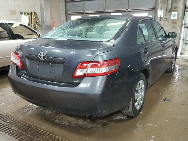 4T4BF3EK9AR064259 - 2010 TOYOTA CAMRY/SE/L SILVER photo 4