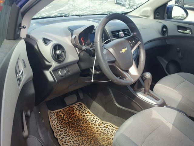 1G1JA5SH1E4108959 - 2014 CHEVROLET SONIC LS BLUE photo 9