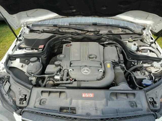 WDDGJ4HB6EG268225 - 2014 MERCEDES-BENZ C 250 WHITE photo 7