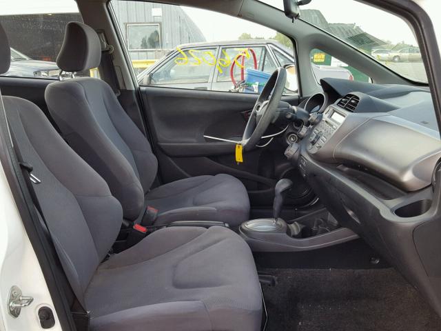 JHMGE8H2XAC017522 - 2010 HONDA FIT თეთრი ფოტო 5