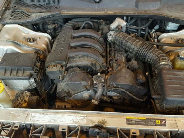 2D4FV48T95H531561 - 2005 DODGE MAGNUM SE SILVER photo 7