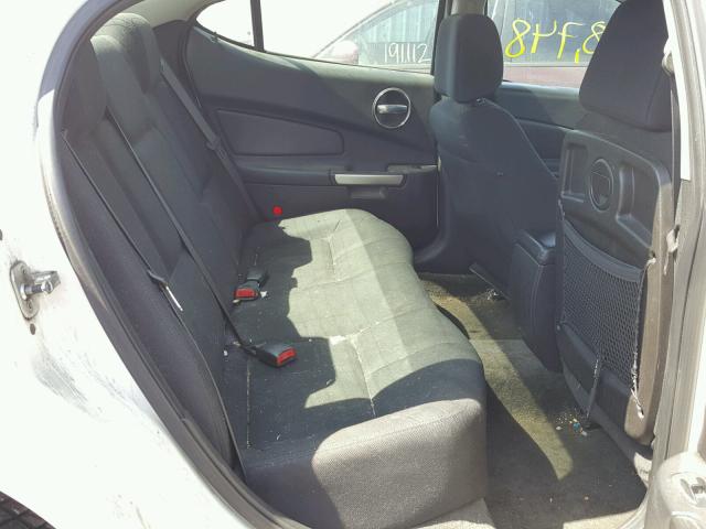 2G2WP552781133520 - 2008 PONTIAC GRAND PRIX WHITE photo 6