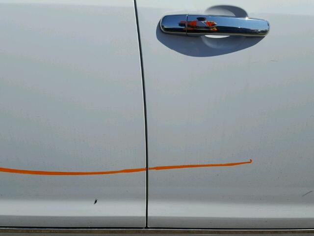 1G1ZC5E02AF185289 - 2010 CHEVROLET MALIBU თეთრი ფოტო 9