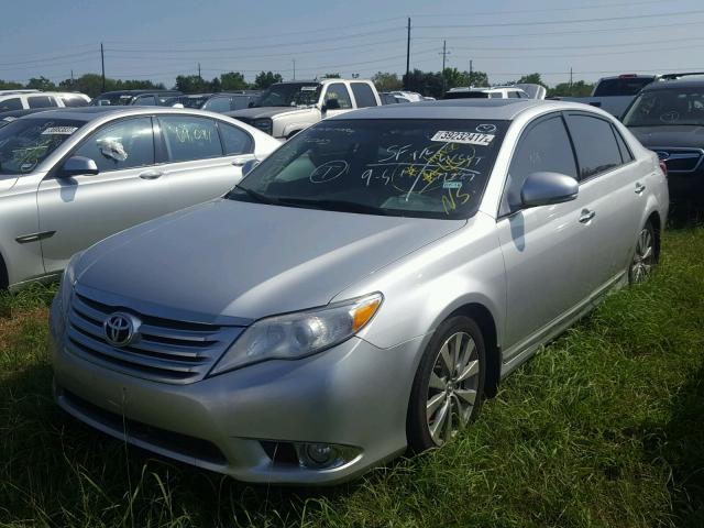 4T1BK3DB6CU472227 - 2012 TOYOTA AVALON SILVER photo 2