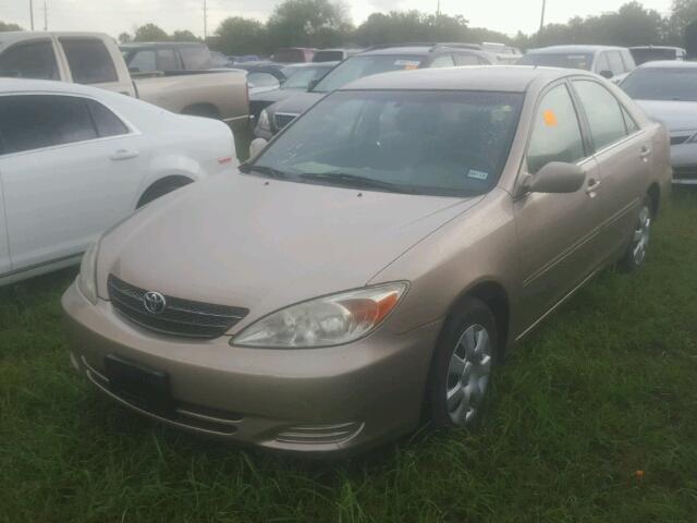 4T1BE32K83U139134 - 2003 TOYOTA CAMRY LE GOLD photo 2