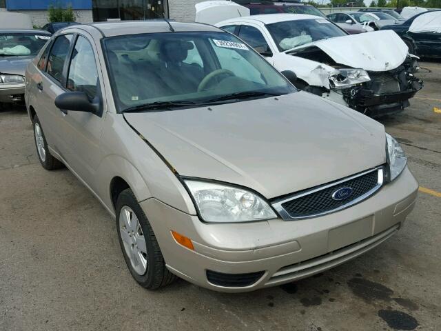 1FAHP34N76W168915 - 2006 FORD FOCUS TAN photo 1