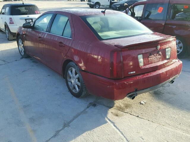 1G6DC67A050187180 - 2005 CADILLAC STS RED photo 3