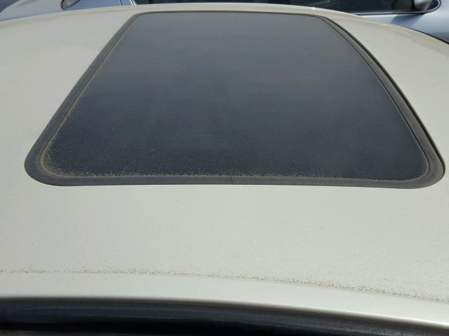 1LNHM86S52Y673235 - 2002 LINCOLN LS 棕色 照片 9