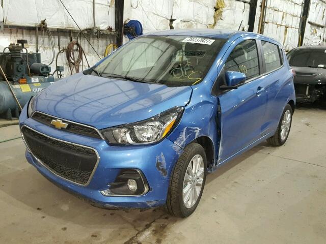 KL8CD6SA0HC752164 - 2017 CHEVROLET SPARK 1LT Синий фото 2