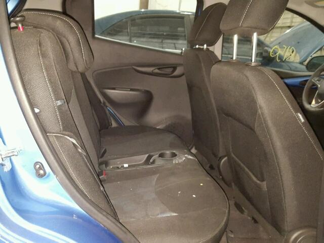 KL8CD6SA0HC752164 - 2017 CHEVROLET SPARK 1LT Синий фото 6