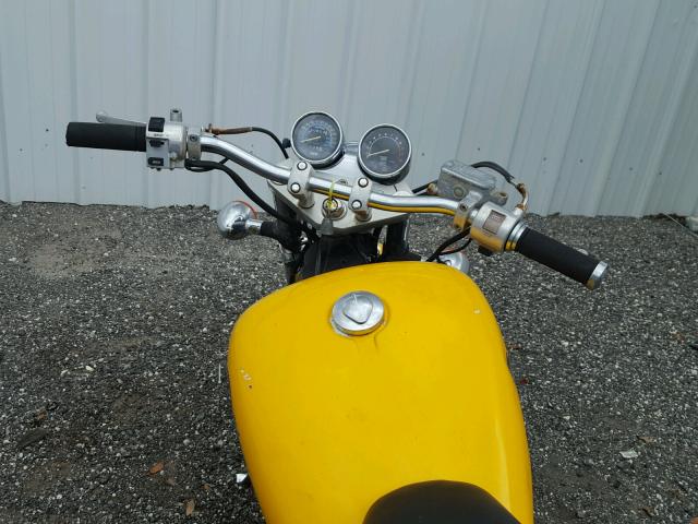 JH2RC4306RM004584 - 1994 HONDA VF750 C YELLOW photo 5