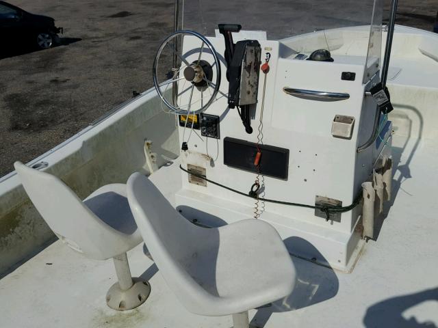 FAB16440C595 - 1995 CAPH BOAT WHITE photo 5