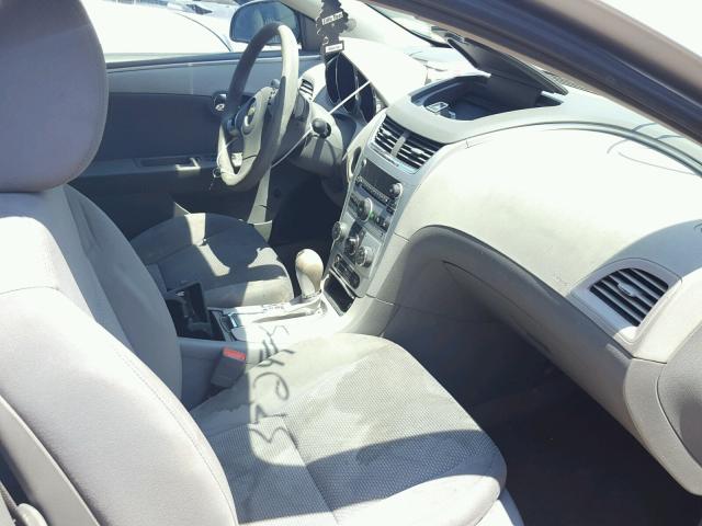 1G1ZC5EB6AF289205 - 2010 CHEVROLET MALIBU 1LT ვერცხლისფერი ფოტო 5
