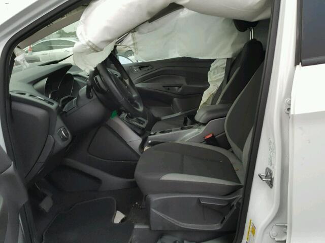 1FMCU0F72EUE56986 - 2014 FORD ESCAPE S WHITE photo 5