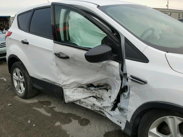 1FMCU0F72EUE56986 - 2014 FORD ESCAPE S WHITE photo 9