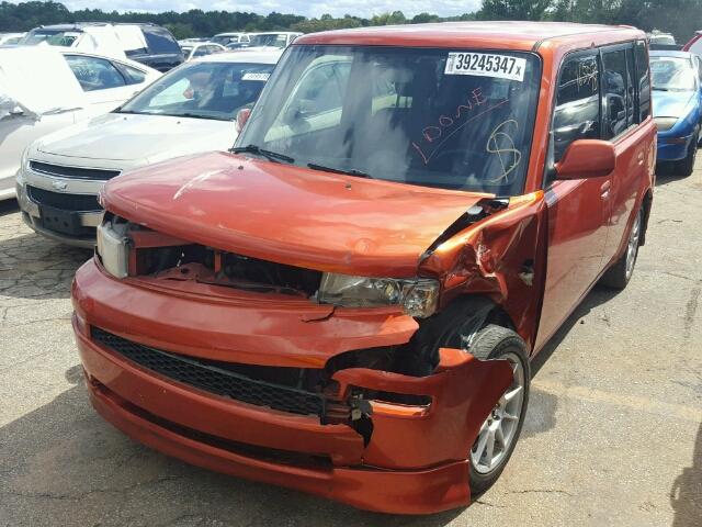 JTLKT324940159319 - 2004 TOYOTA SCION XB ORANGE photo 2