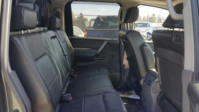 1N6AA07B76N514901 - 2006 NISSAN TITAN XE GRAY photo 6