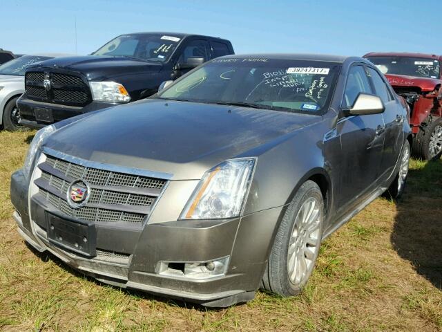 1G6DJ5EV4A0125717 - 2010 CADILLAC CTS GOLD photo 2