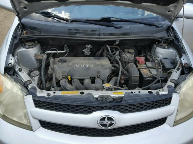 JTKKT624760135593 - 2006 TOYOTA SCION XA SILVER photo 7