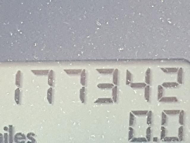 3VWCD21C72M415190 - 2002 VOLKSWAGEN NEW BEETLE 黑色 照片 8