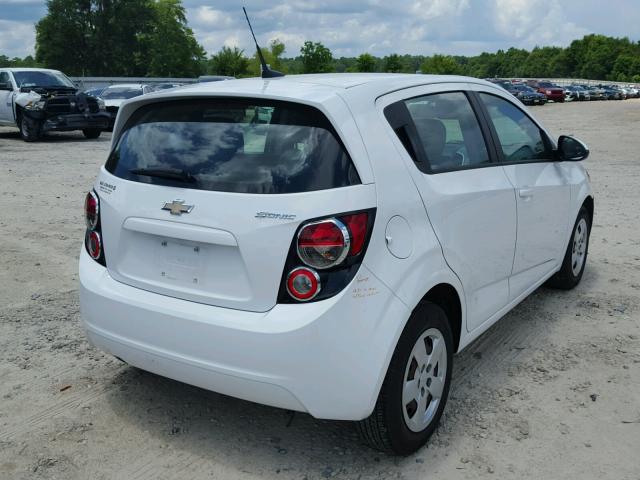 1G1JA6SH7E4210644 - 2014 CHEVROLET SONIC LS WHITE photo 4