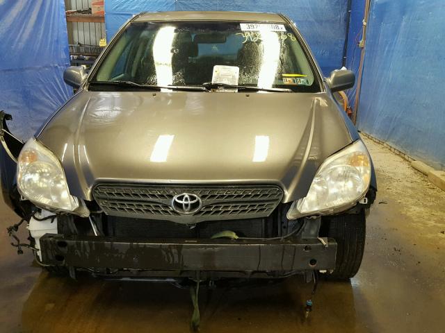 2T1LR30E86C553137 - 2006 TOYOTA COROLLA MA GRAY photo 9