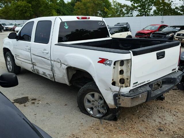 3GTP2WE32BG307375 - 2011 GMC SIERRA WHITE photo 3