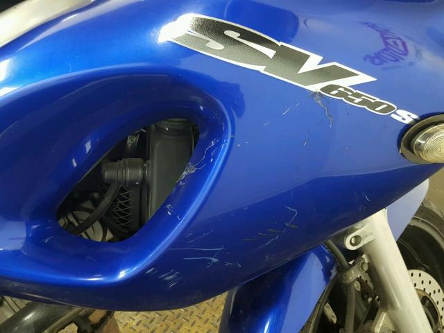 JS1VP52A012104444 - 2001 SUZUKI SV650 S BLUE photo 19