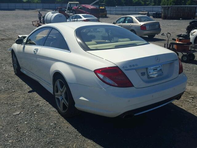 WDDEJ71X68A016125 - 2008 MERCEDES-BENZ CL 550 WHITE photo 3