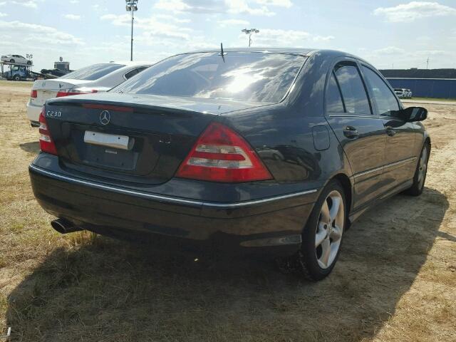 WDBRF52H86F744732 - 2006 MERCEDES-BENZ C GENERATI BLACK photo 4