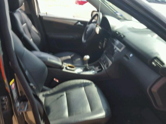 WDBRF52H86F744732 - 2006 MERCEDES-BENZ C GENERATI BLACK photo 5