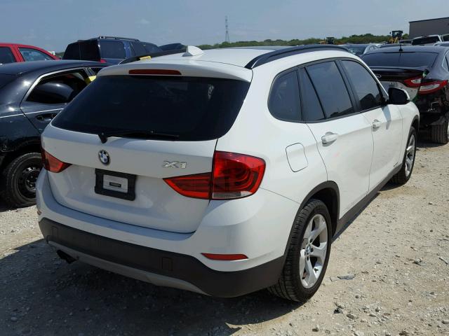 WBAVM1C51DVW44619 - 2013 BMW X1 SDRIVE2 WHITE photo 4