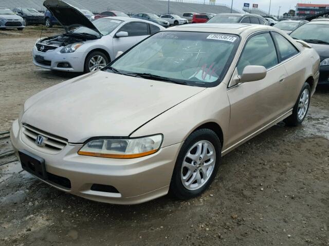 1HGCG22532A019850 - 2002 HONDA ACCORD TAN photo 2