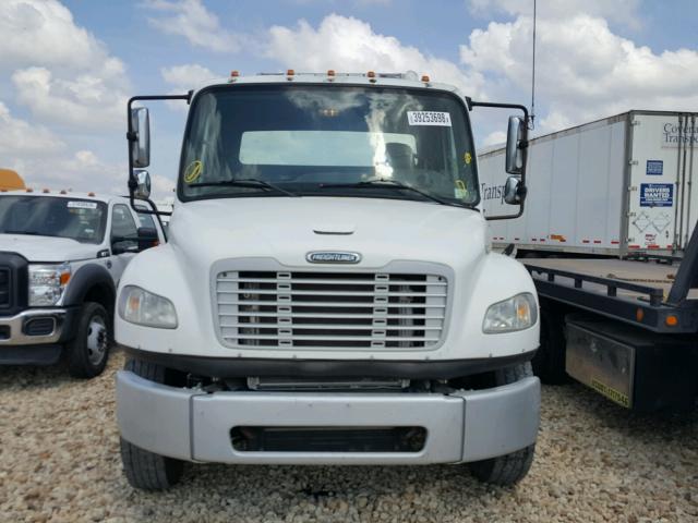 3ALACXCY6FDGA5083 - 2015 FREIGHTLINER M2 106 MED WHITE photo 9