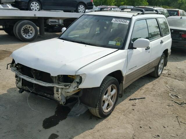 JF1SF65572H702664 - 2002 SUBARU FORESTER S WHITE photo 2