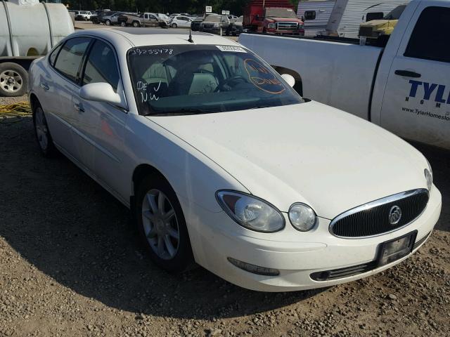 2G4WE537551245708 - 2005 BUICK LACROSSE C WHITE photo 1