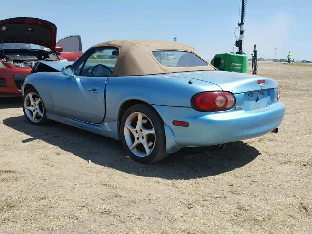 JM1NB353X20222830 - 2002 MAZDA MX-5 MIATA BLUE photo 3