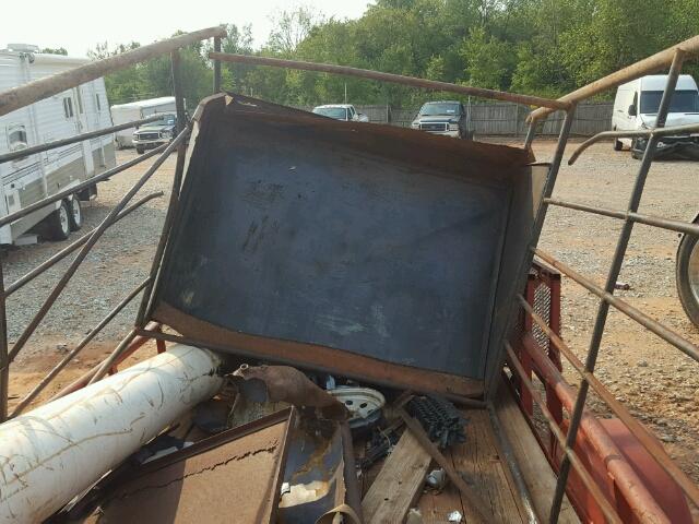 N0V1NUT1L1TYTRL - 2015 UTILITY TRAILER RED photo 5